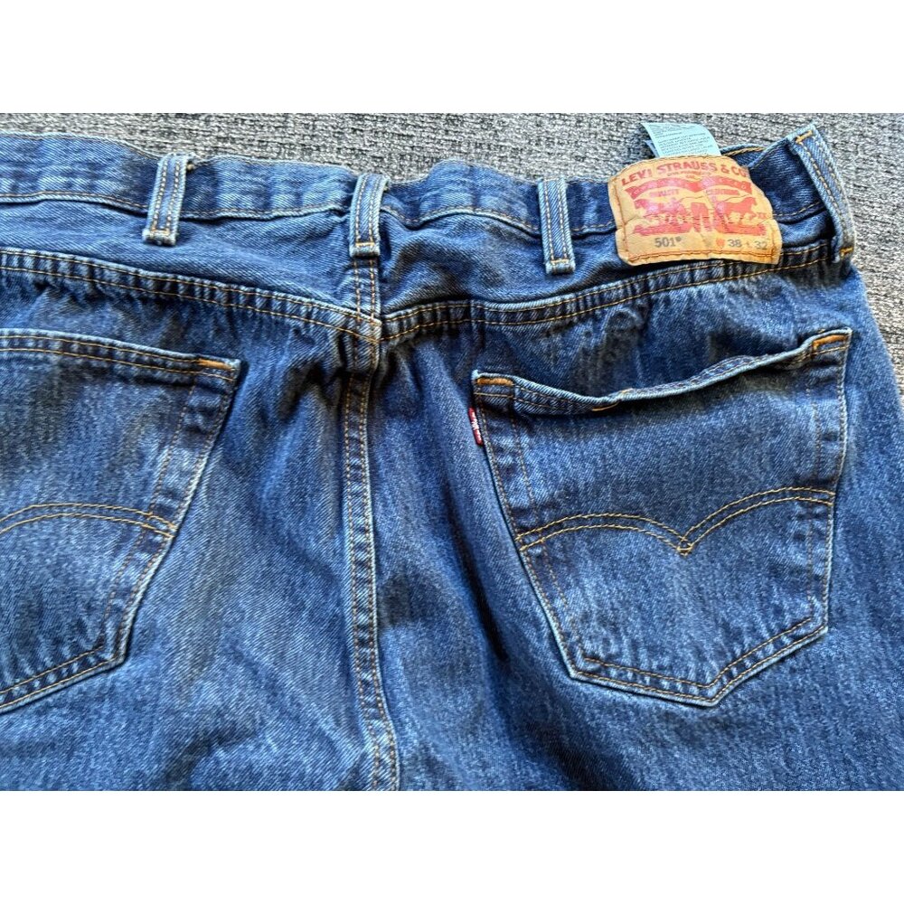 Levis 501 Original Fit Mens Straight Button Fly  Jeans 38x32 Americana Western - Picture 10 of 10